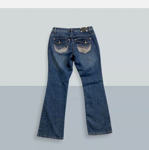 Style & Co Jeans Women's Med Wash Boot Cut Curvy 4P - Picture 9 of 11